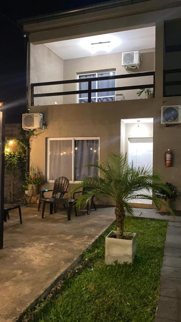 Los Lirios Apart & Suite Puerto Iguazu Ngoại thất bức ảnh